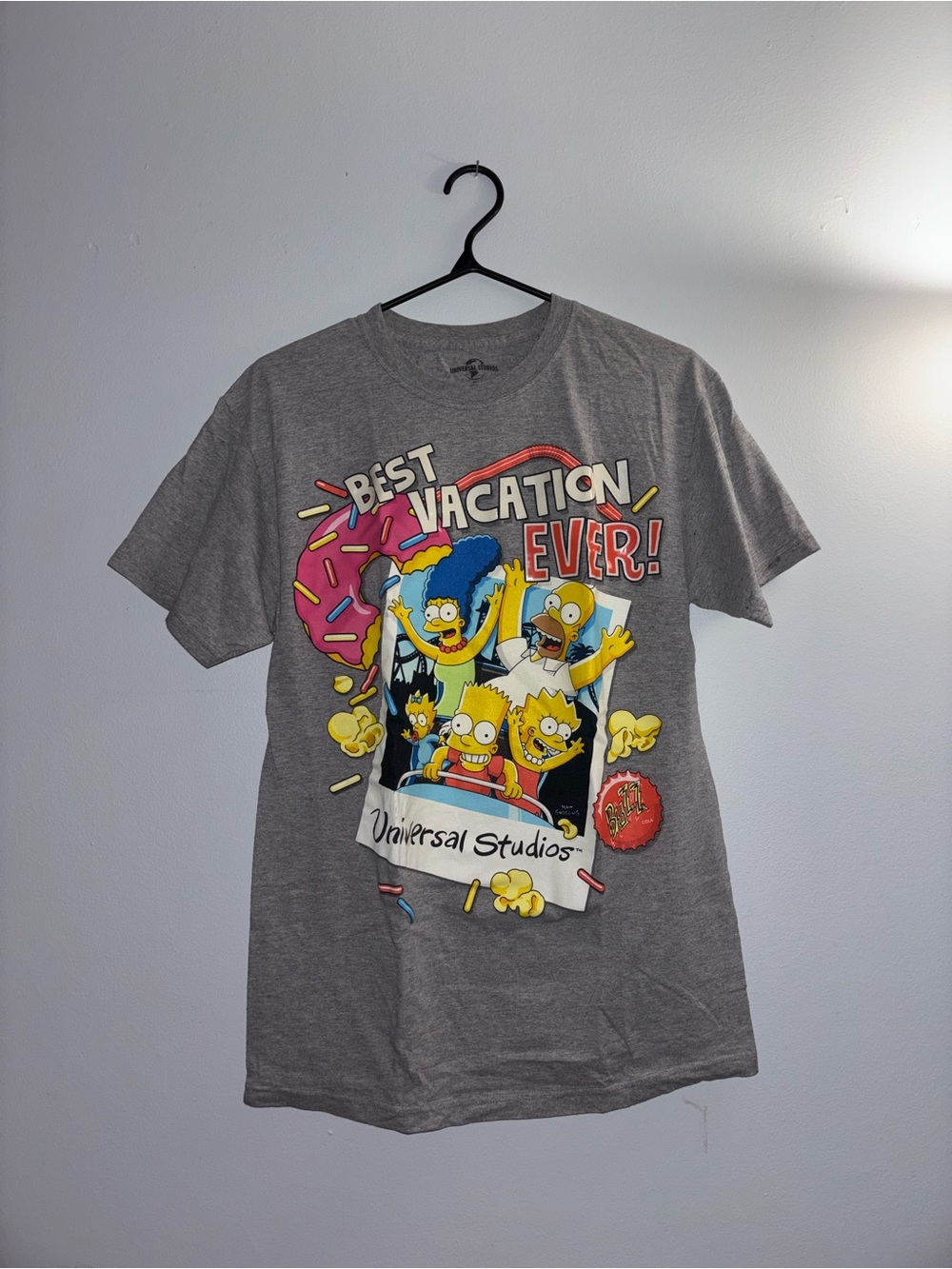 Universal Gray The Simpsons "Best Vacation Ever!" Graphic Tee